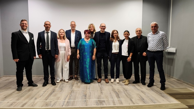 Φωτογραφία Ο  Ο  Δήμος Ηρωικής Πόλεως Νάουσας τίμησε την Παγκόσμια Ημέρα Ηλικιωμένων με μια γιορτή αφιερωμένη στην τρίτη ηλικία